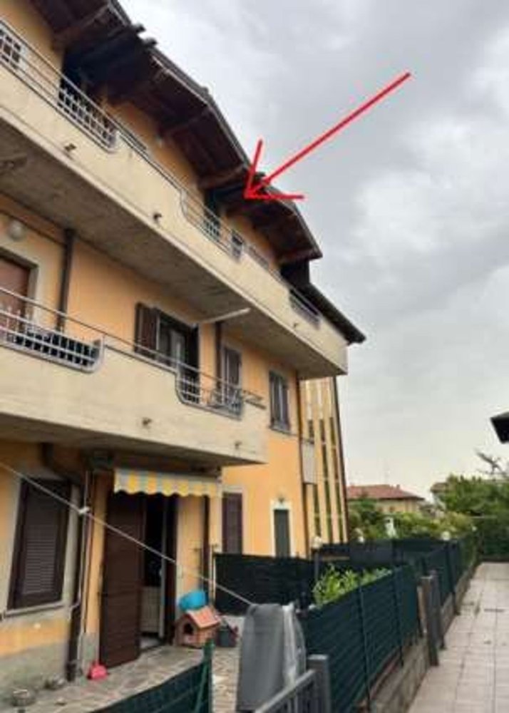 5 rooms Apartment in Terno d'Isola, Italy No. 6725
