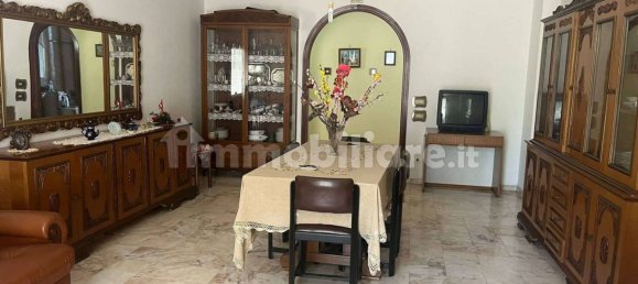 Casa de 2 dormitorios en Palermo, Italy No. 71903 2