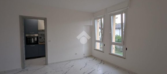 3 bedrooms Apartment in Conselice, Italy No. 337432 3