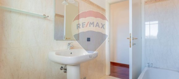 2 Schlafzimmer Wohnung in Busto Arsizio, Italy, Nr. 142729 21