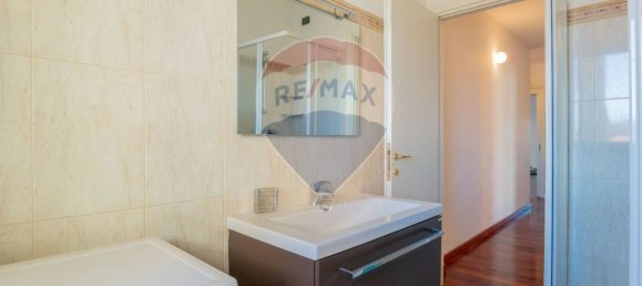 2 Schlafzimmer Wohnung in Busto Arsizio, Italy, Nr. 142729 17