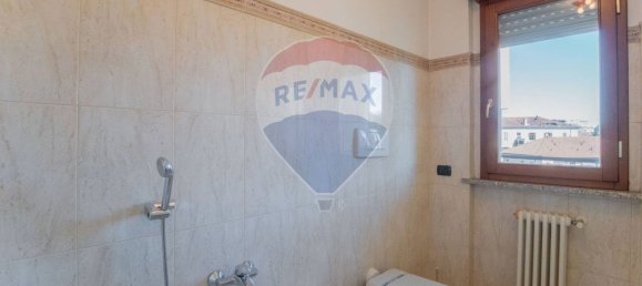 2 Schlafzimmer Wohnung in Busto Arsizio, Italy, Nr. 142729 19