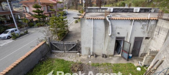 Villa de 3 dormitorios en Tiriolo, Italy No. 271328 35