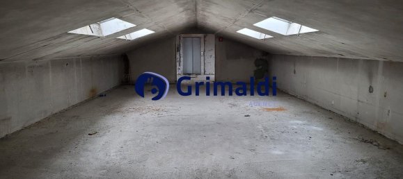 Gewerbliche Immobilie in Vercelli, Italy 1927m², Nr. 212591 10
