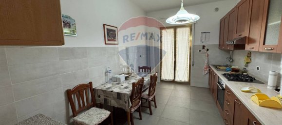 Apartamento de 6 habitaciónes en Modugno, Italy No. 293337 4
