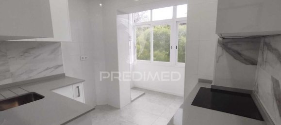 1 bedroom Apartment in Lisbon, Portugal No. 154006 3