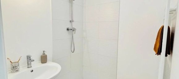 3 Schlafzimmer Wohnung in Senlis, France, Nr. 55321 14