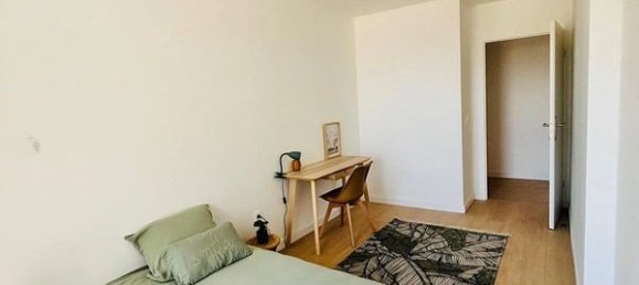 3 Schlafzimmer Wohnung in Senlis, France, Nr. 55321 9