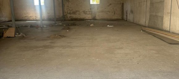 600m² Warehouse in Catanzaro, Italy No. 104268 9