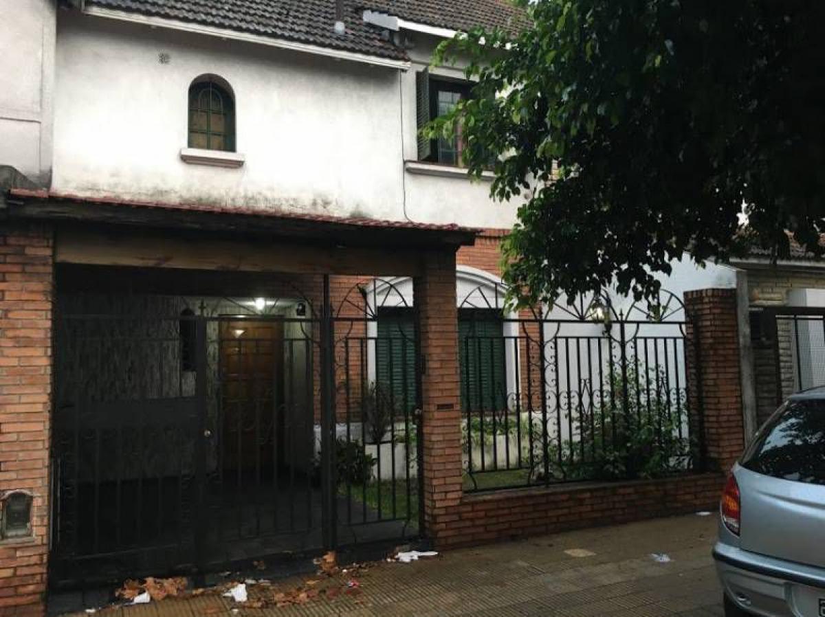 3 bedrooms House in Buenos Aires, Argentina No. 70589