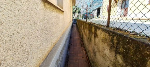 5 rooms House in Foligno, Italy No. 49936 10