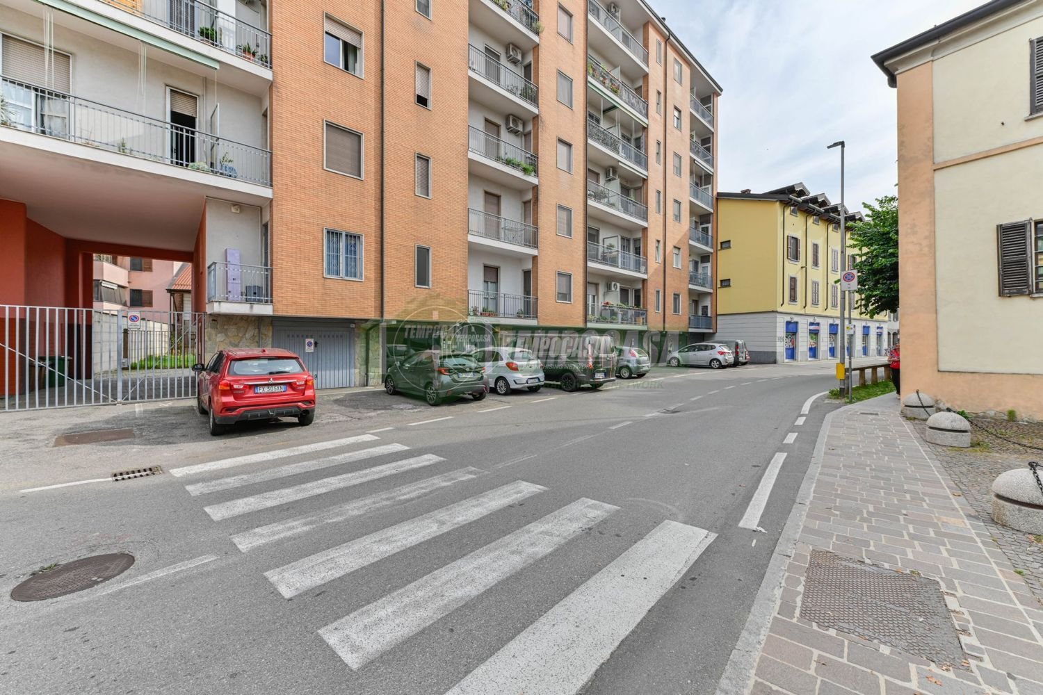 Apartamento de 4 habitaciónes en Vignate, Italy No. 123597