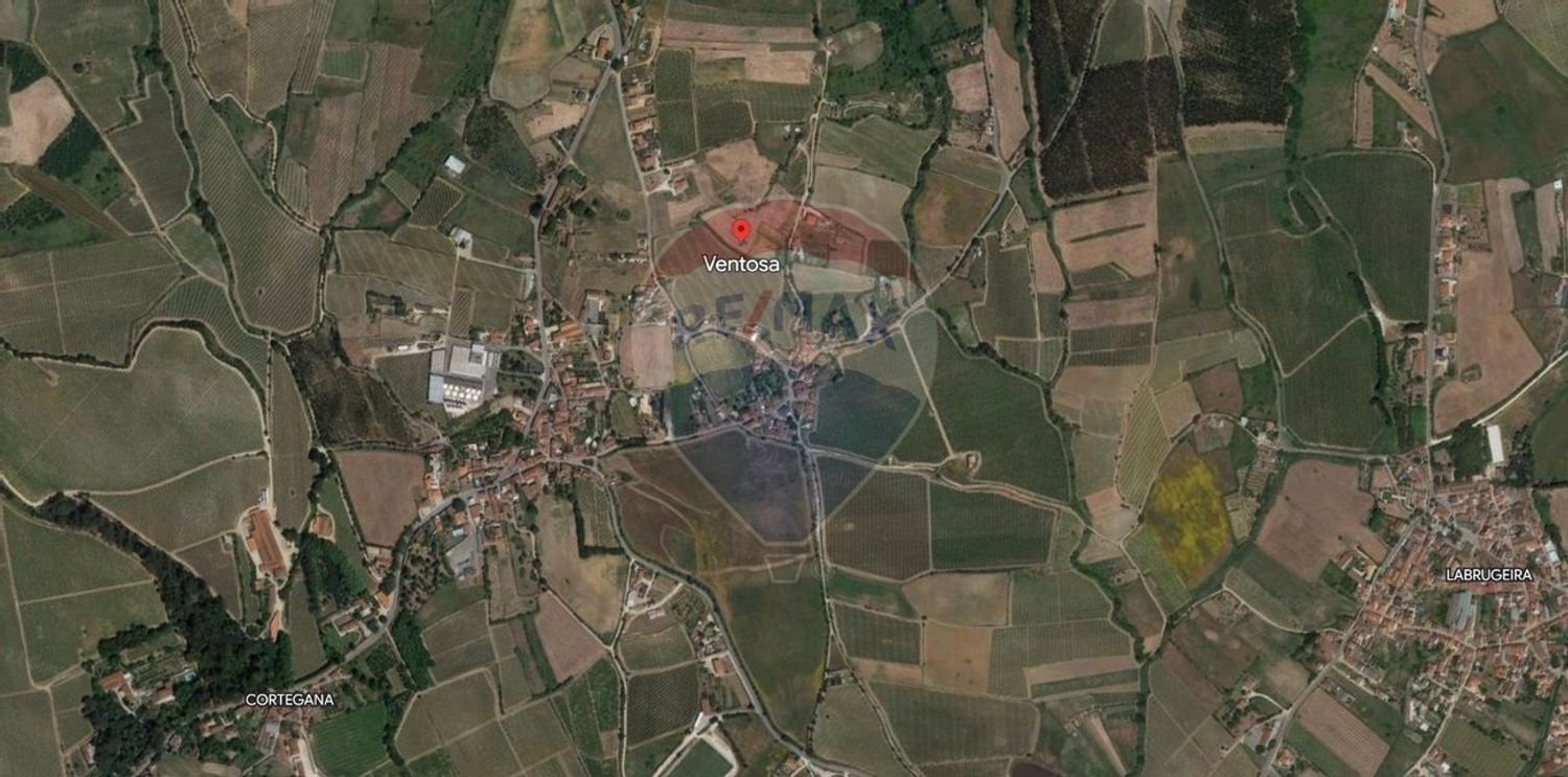 Grundstück in Alenquer, Portugal 8340m², Nr. 66104