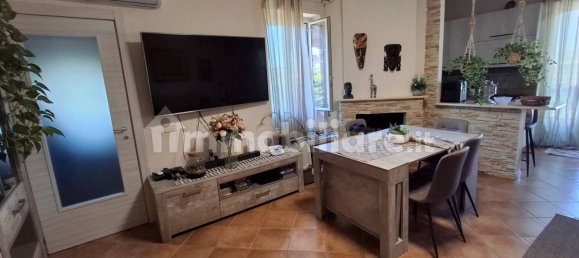 Вилла с 2 спальнями в Ардеа, Италия № 371197 23