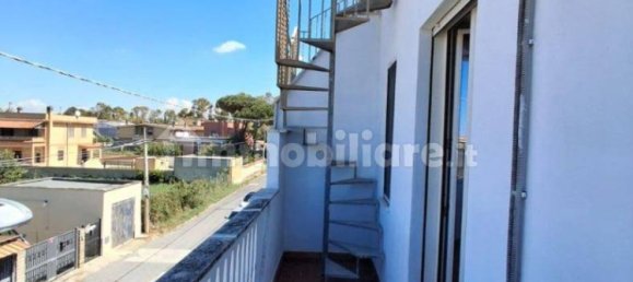 Вилла с 2 спальнями в Ардеа, Италия № 371197 18