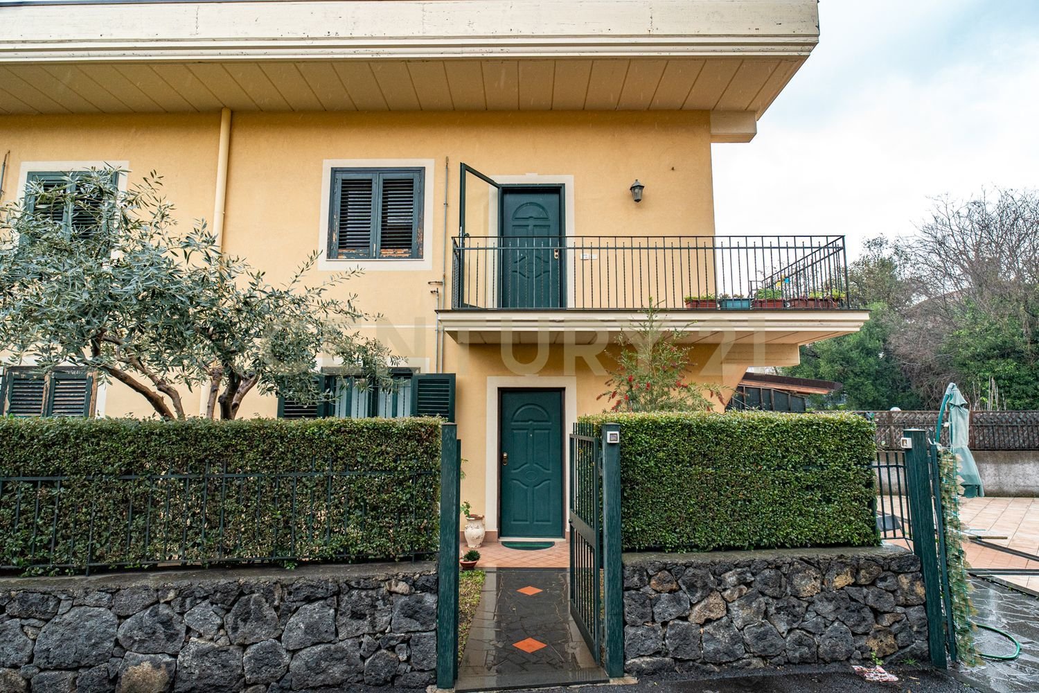 Apartamento de 7 dormitorios en Aci Bonaccorsi, Italy No. 376722