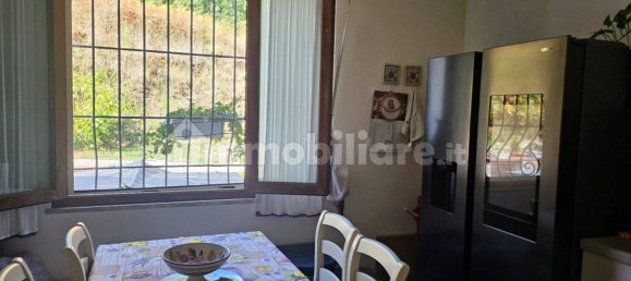 3 Schlafzimmer Villa in Serravalle Pistoiese, Italy, Nr. 352883 8