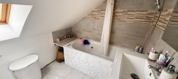 3 bedrooms House in Sainville, France No. 160976 9