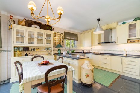 6 bedrooms House in Sintra, Portugal No. 129010