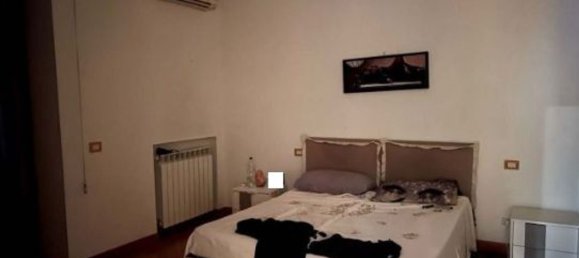 5 rooms Apartment in Melito di Napoli, Italy No. 10294 6