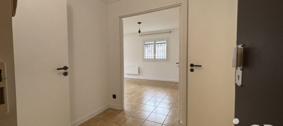 Estudio en Torcy, France No. 327635 6