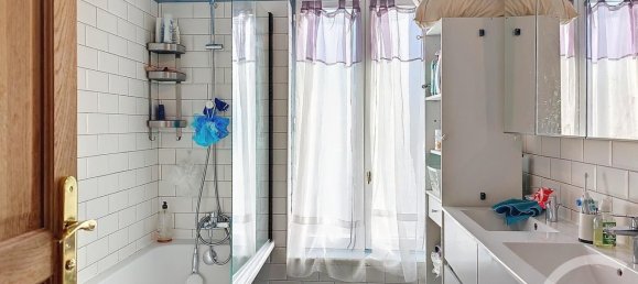 4 bedrooms House in Troyes, France No. 157948 12