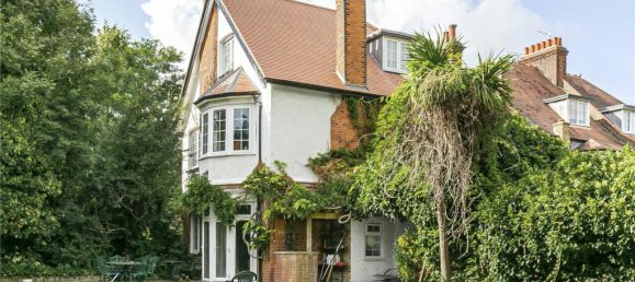 5 bedrooms House in Enfield, United Kingdom No. 6602 20