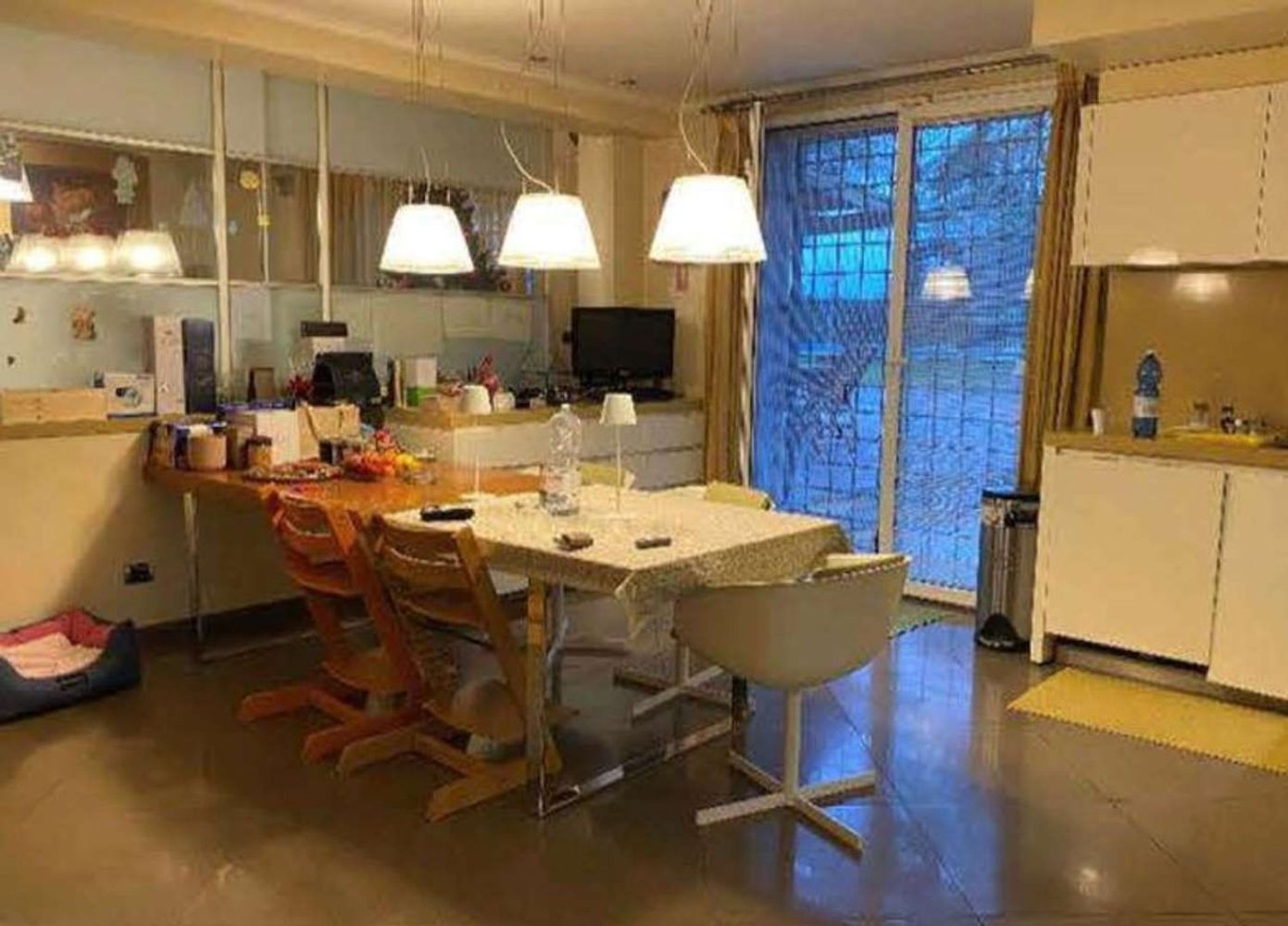 11 rooms Apartment in Rome, Italy No. 191194