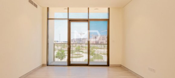 4 bedrooms Villa in Abu Dhabi, UAE No. 47584 24