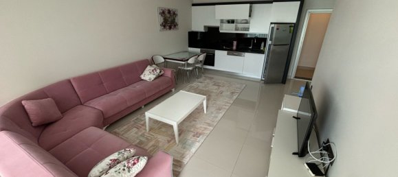 2-salle Appartement à Kargicak, Turkey No. 19348 3