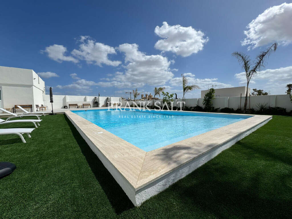 Квартира с 3 спальнями в Зеббудж, Мальта № 1458