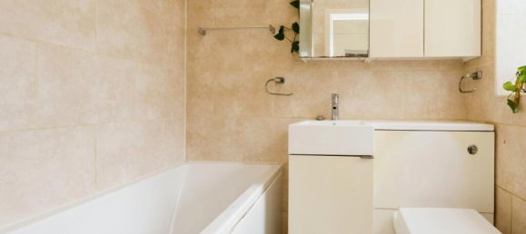  House in Warrington, United Kingdom No. 2794 10