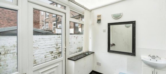  House in Warrington, United Kingdom No. 2794 12