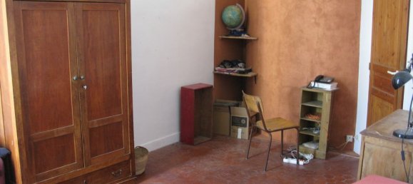 Apartamento de 3 dormitorios en Marseille, France No. 334785 2
