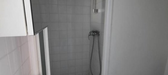 1 chambre Appartement à Clichy, France No. 170882 3