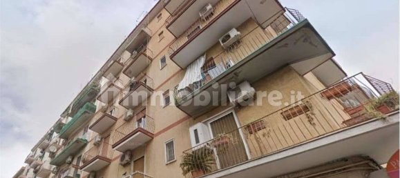 2 bedrooms Apartment in Taranto, Italy No. 284648 4