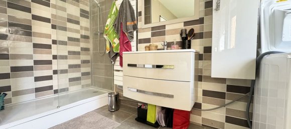 1 bedroom Apartment in Reims, France No. 245654 5