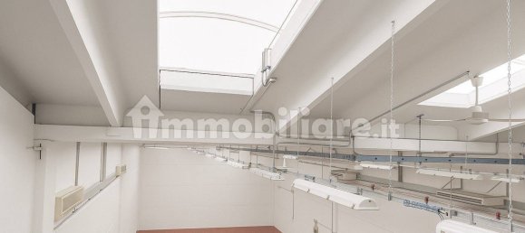 2 rooms Warehouse in Ozzano dell'Emilia, Italy No. 378553 8