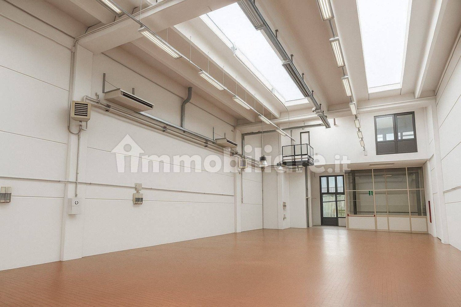 2 rooms Warehouse in Ozzano dell'Emilia, Italy No. 378553