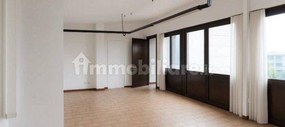 2 rooms Warehouse in Ozzano dell'Emilia, Italy No. 378553 6