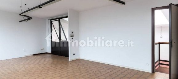 2 rooms Warehouse in Ozzano dell'Emilia, Italy No. 378553 7