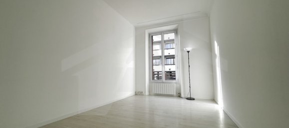 1 bedroom Apartment in Grenoble, France No. 258512 4