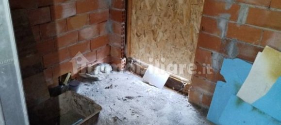 2 Schlafzimmer Haus in Tresivio, Italy, Nr. 337669 17