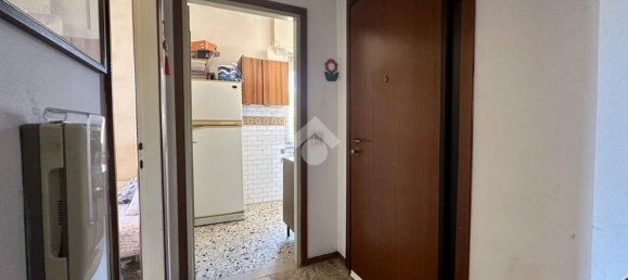 Apartamento T2 em Pavia, Italy N.º 360880 11