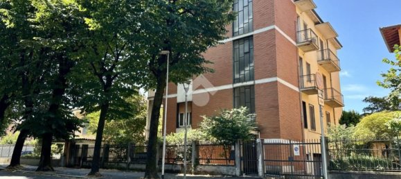 Apartamento T2 em Pavia, Italy N.º 360880 18