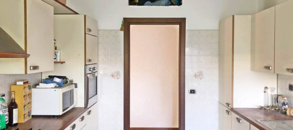 3 bedrooms Apartment in Rome, Italy No. 45565 27