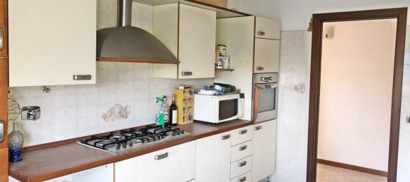 3 bedrooms Apartment in Rome, Italy No. 45565 26