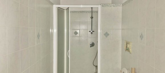 3 bedrooms Apartment in Rome, Italy No. 45565 36