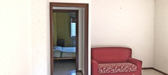 3 bedrooms Apartment in Rome, Italy No. 45565 16