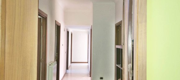 3 bedrooms Apartment in Rome, Italy No. 45565 35